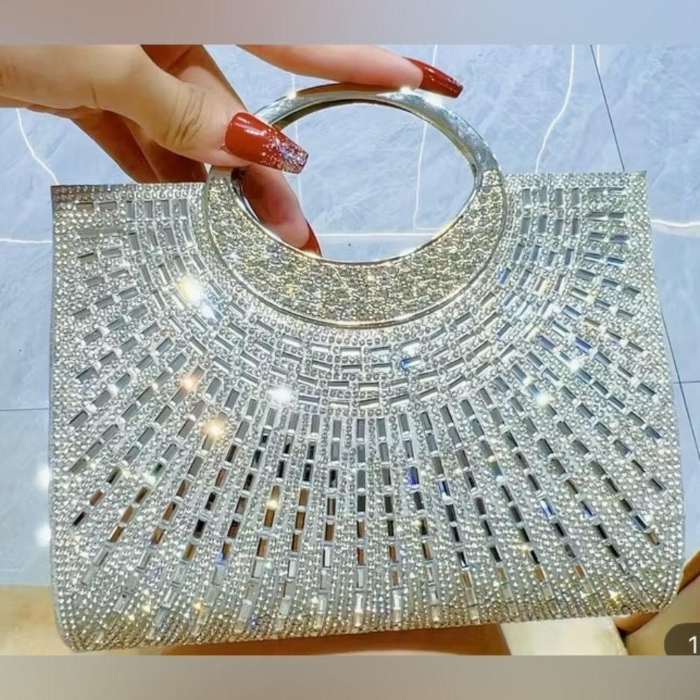 Elegant Silver& Rhinestone Evening Bag